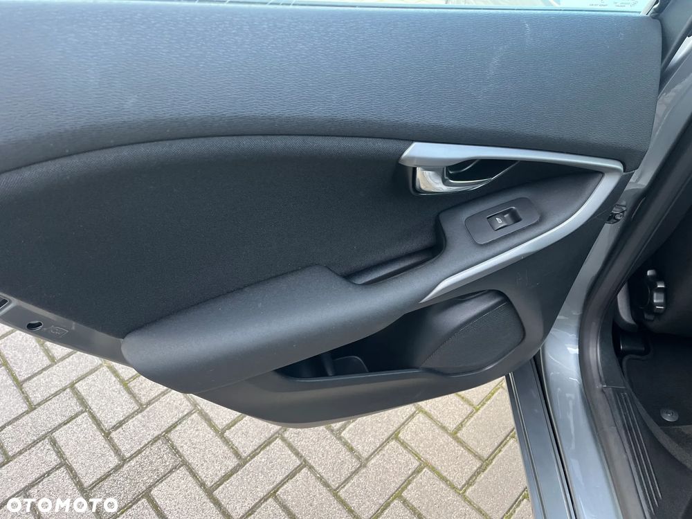 Volvo V40 T2 Drive-E Kinetic - 16