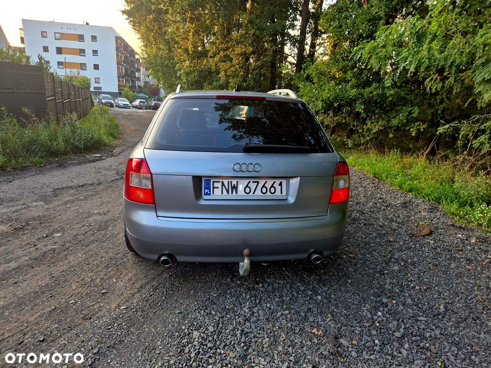 Audi A4 Avant 2004 photo 5