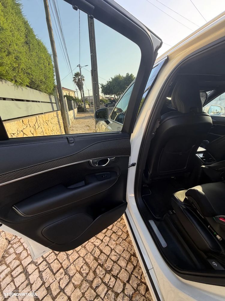 Volvo XC 90 - 9