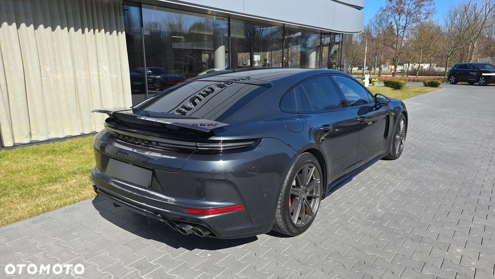 Porsche Panamera - 37