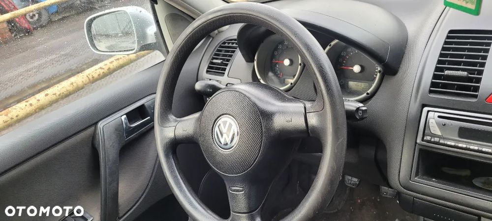 Volkswagen Polo III 2000 na części - 24