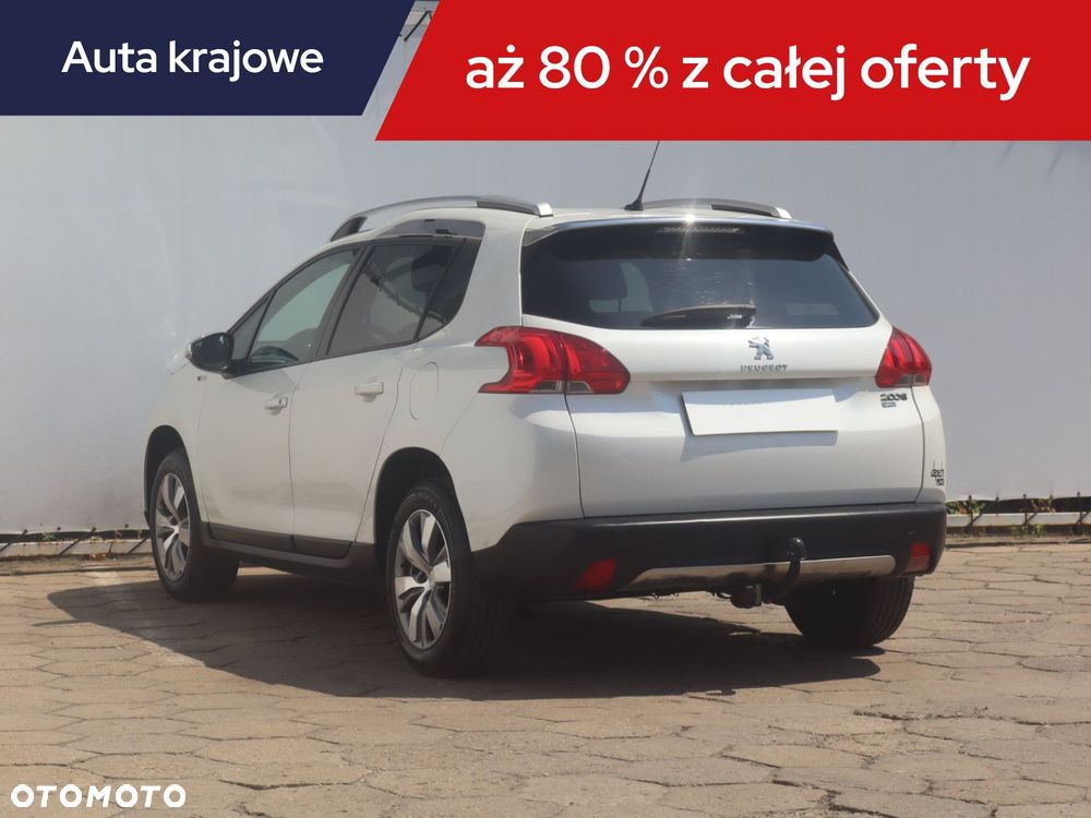 Peugeot 2008 - 6