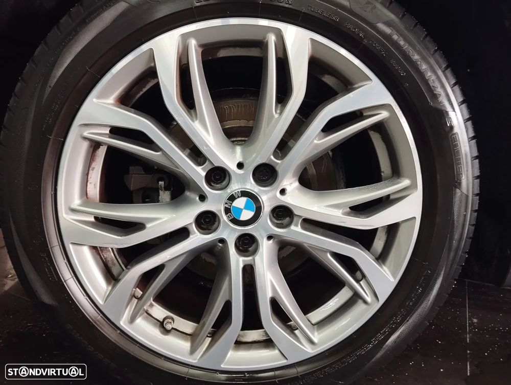 BMW X1 25 e xDrive Corporate Edition - 10