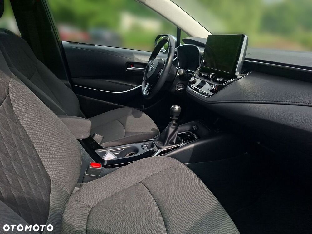 Toyota Corolla - 9