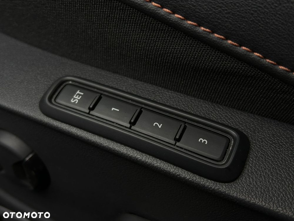 Cupra Formentor 1.5 TSI DSG - 23