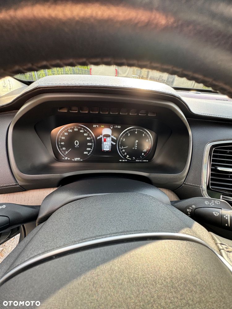 Volvo XC 90 ver-t6-awd-inscription-7os - 18