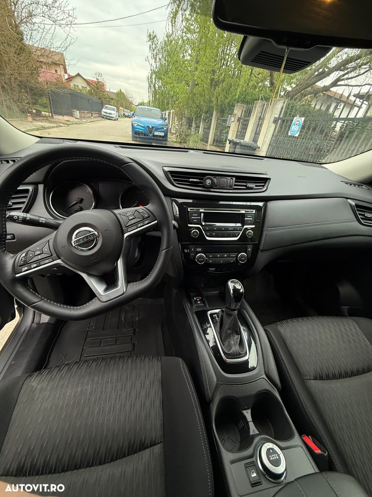 Nissan X-Trail 2.0D XTRONIC Start/Stop 4x4-i Acenta - 10