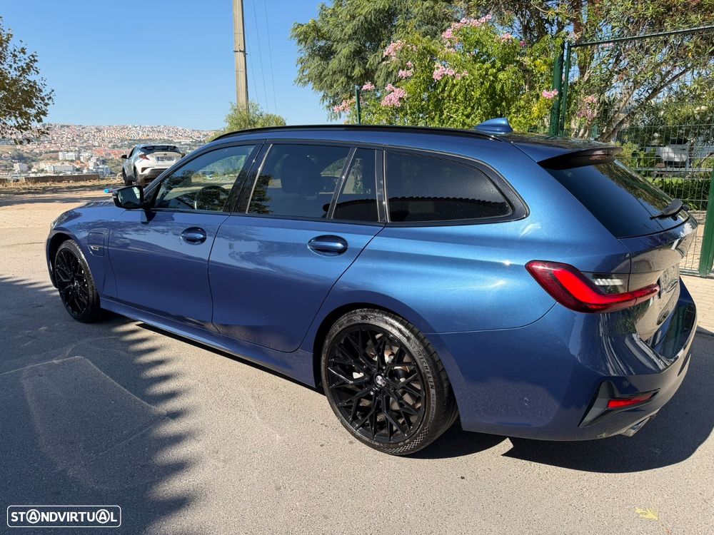 BMW 330 e Aut. Sport Line - 2