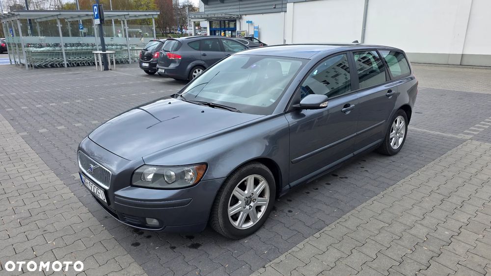 Volvo V50 - 2