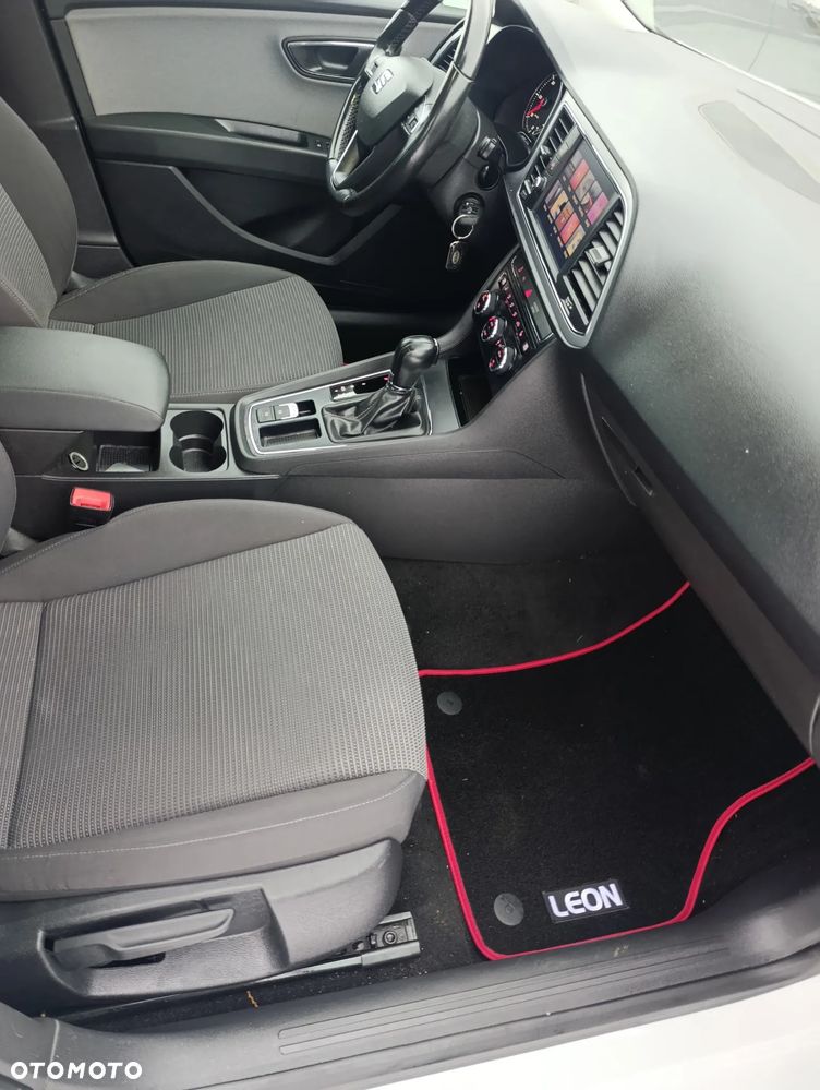 Seat Leon 2.0 TDI DPF DSG Style - 29