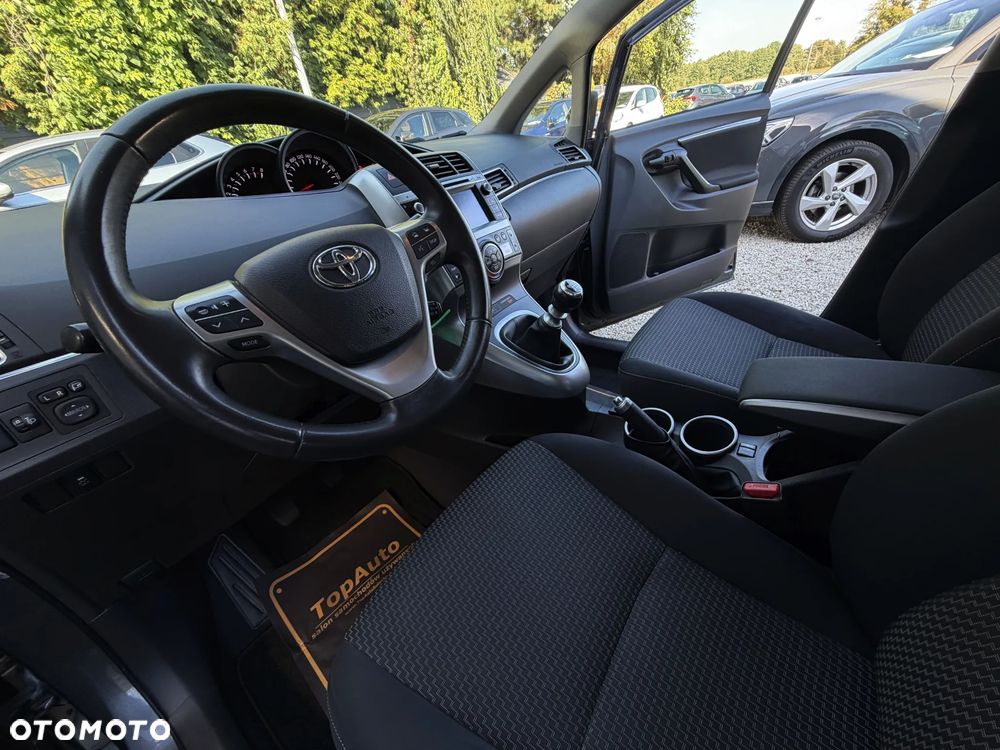 Toyota Verso - 19