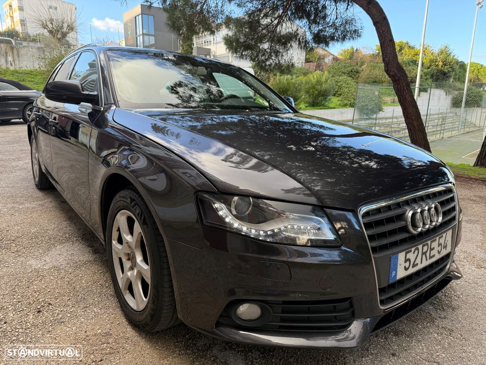 Audi A4 Avant 2.0 TDI DPF Ambiente - 1