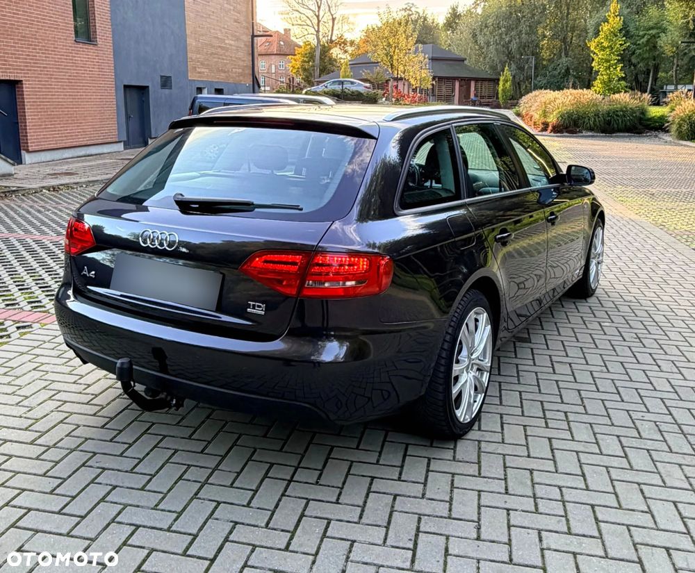 Audi A4 Avant 2.0 TDI DPF quattro S line Sportpaket (plus) - 27