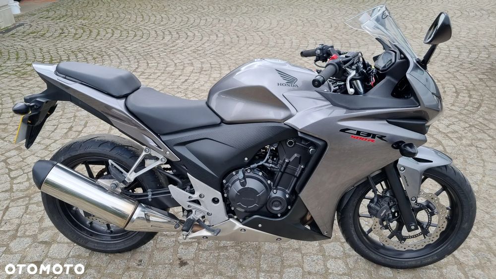 Honda CBR - 1