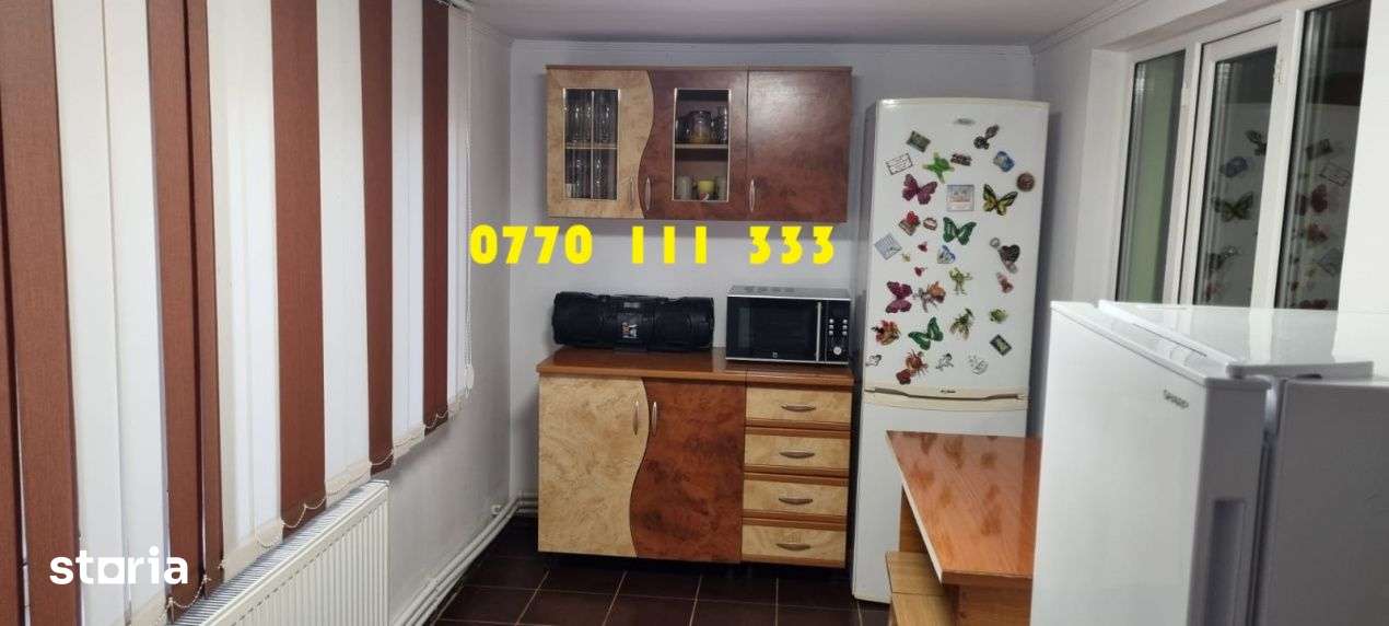 Apartament 2 camere Progresu, parter cu balcon mare — fotografia 1