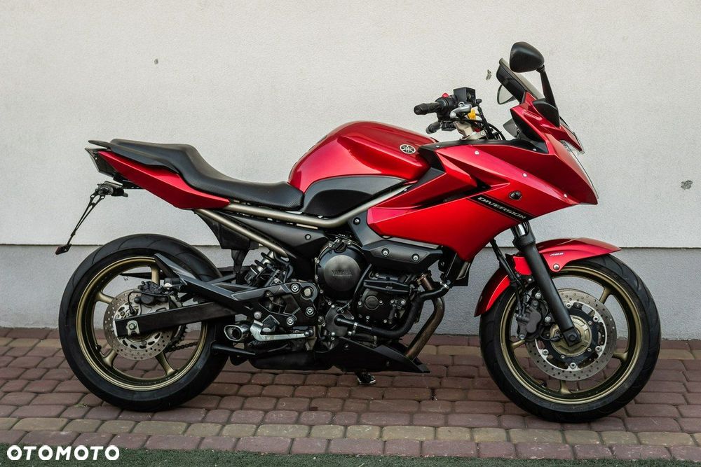 Yamaha XJ - 2
