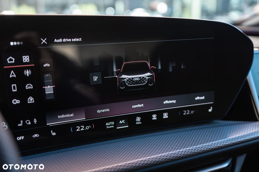 Audi Q5 Sportback - 23