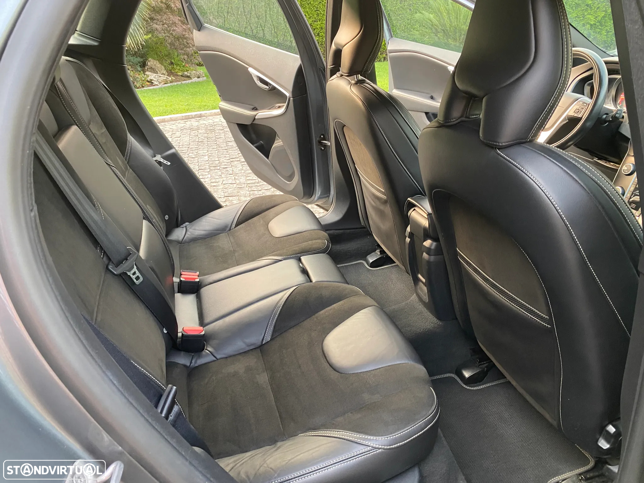 Volvo V40 - 26