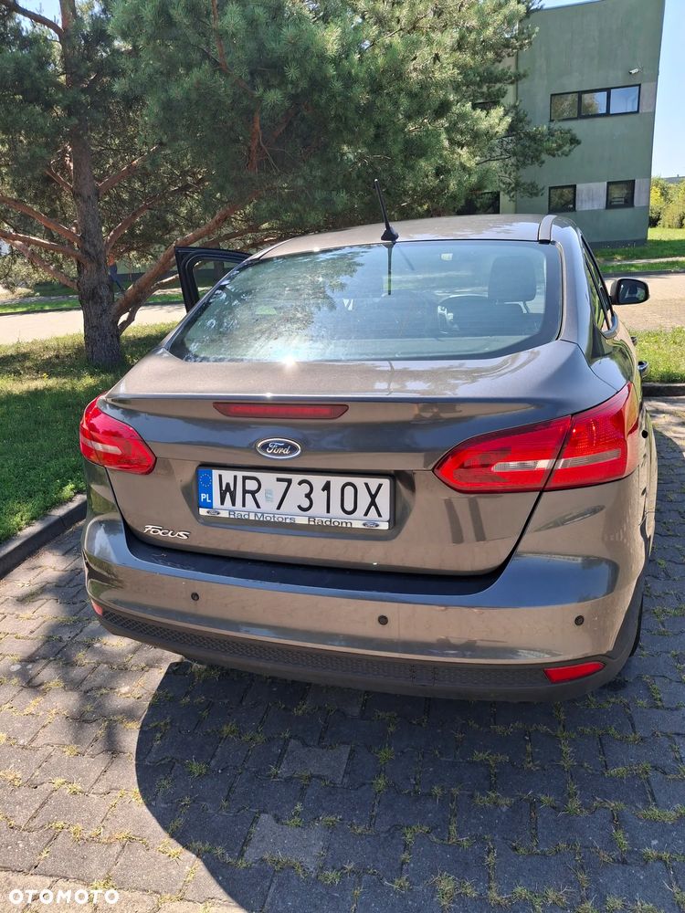 Ford Focus 1.6 Trend - 8