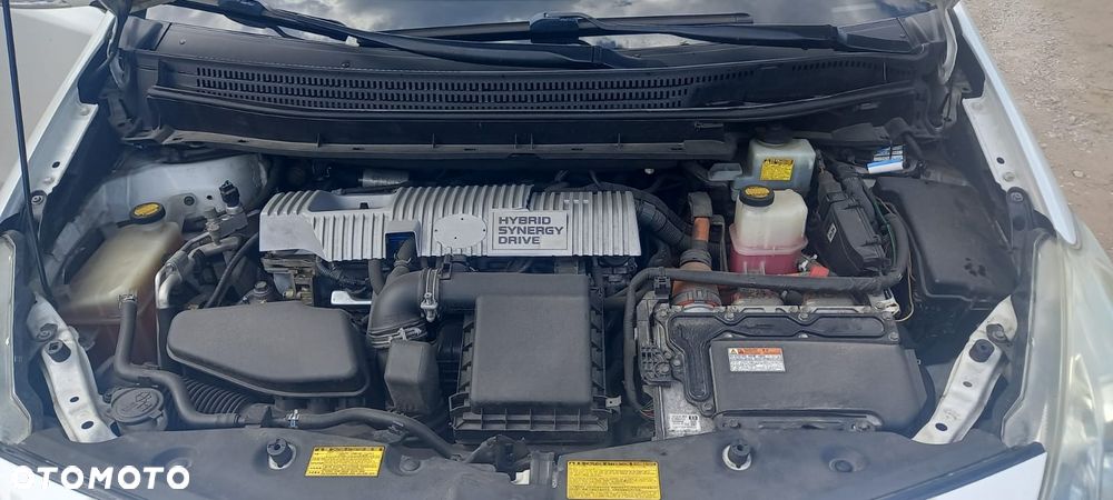 Toyota Prius+ 1.8 HSD Luna - 12