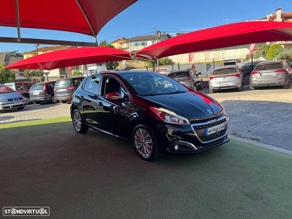 Peugeot 208 1.2 PureTech Active - 8