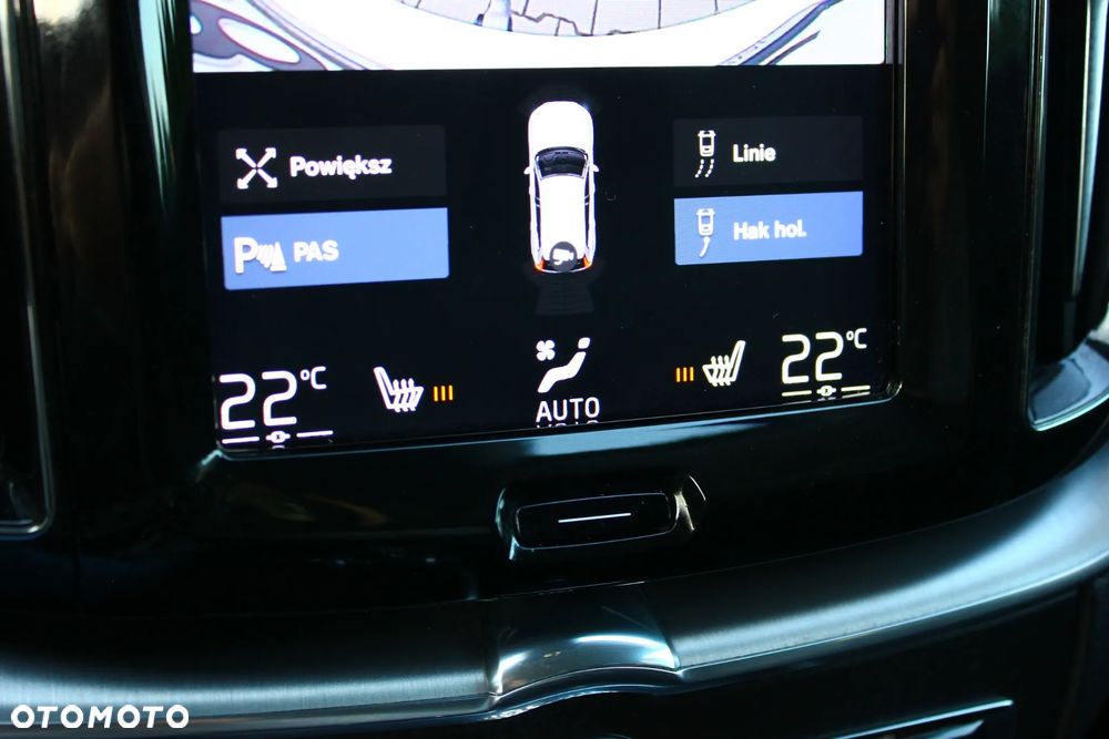 Volvo XC 60 D4 Momentum Pro - 32