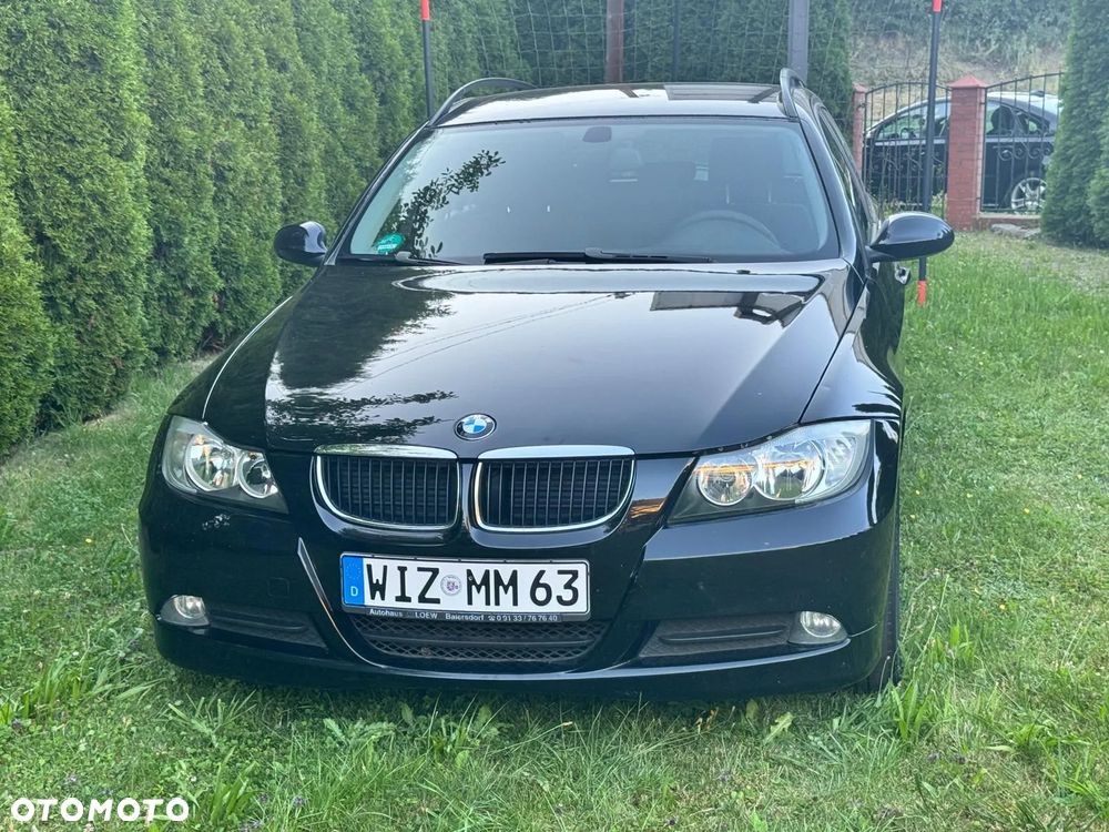 BMW Seria 3 318d DPF Edition Lifestyle - 14