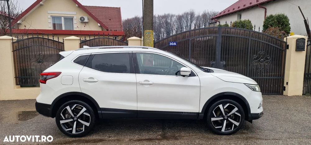 Nissan Qashqai 1.2 DIG-T TEKNA+ - 29