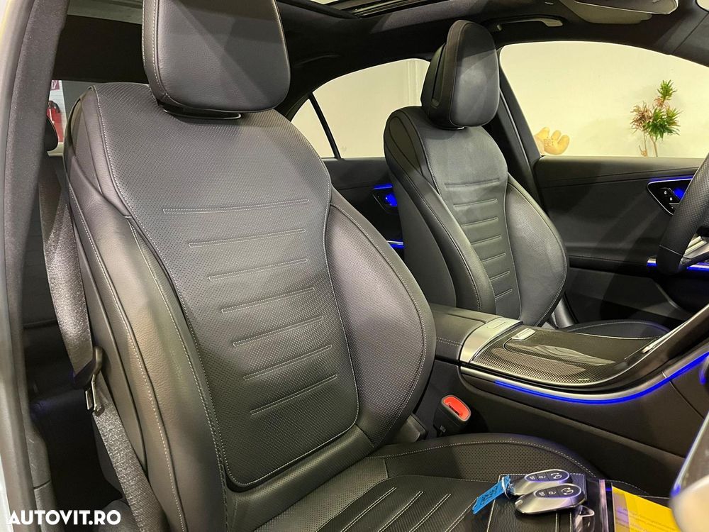 Mercedes-Benz C 300 4Matic 9G-TRONIC - 9