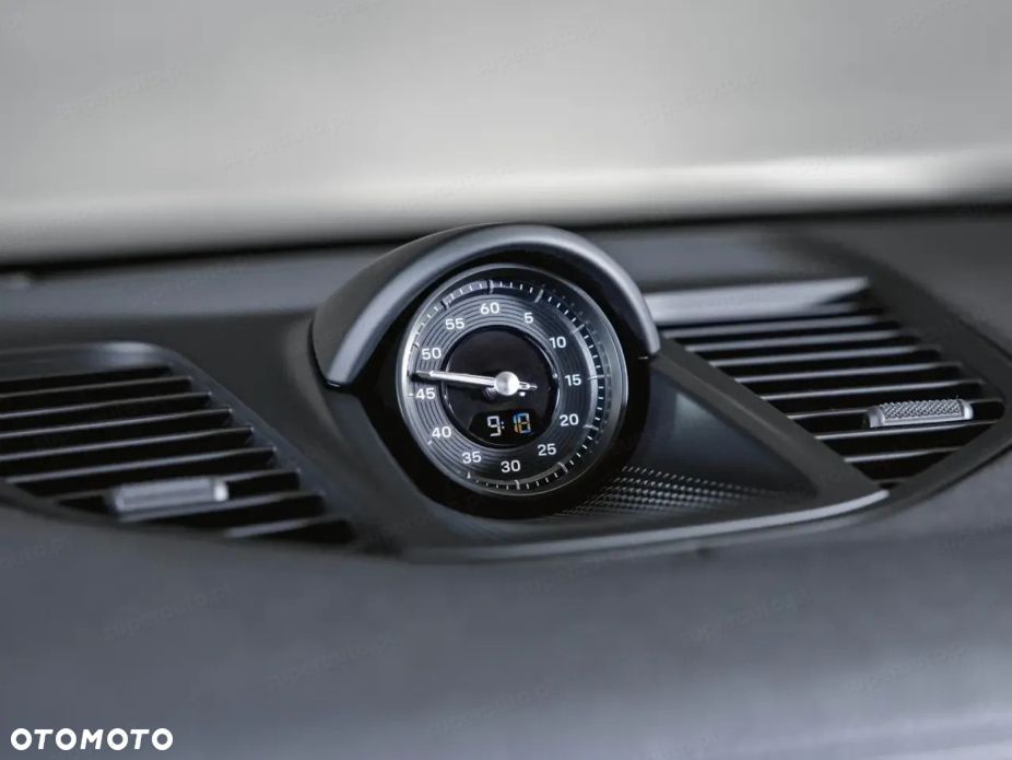 Porsche Panamera - 8