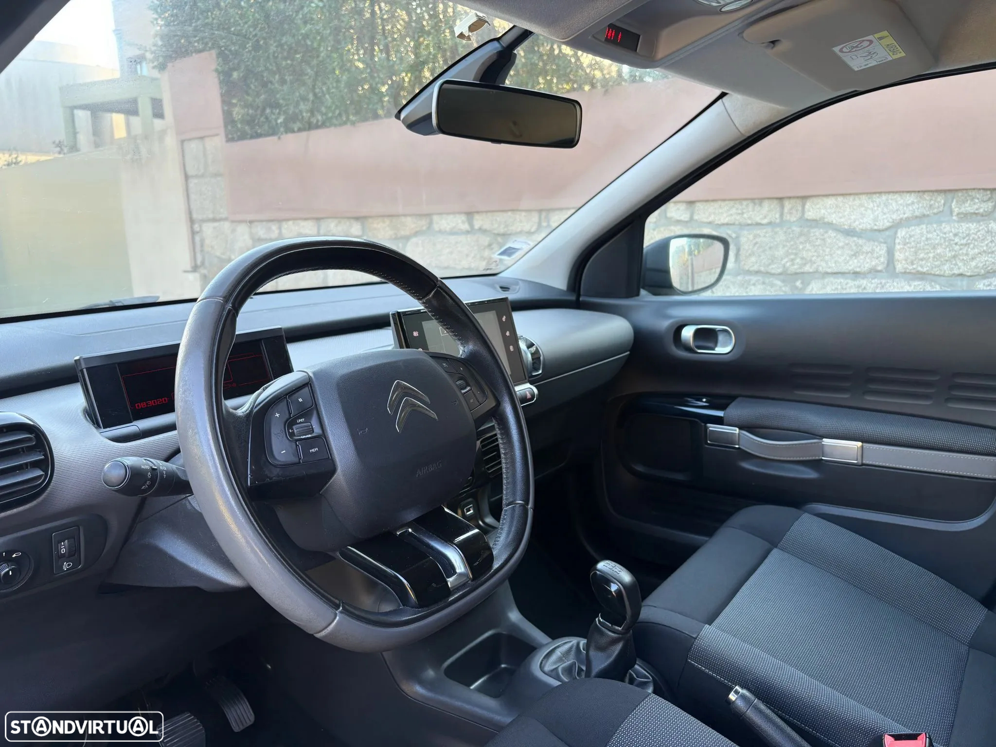 Citroën C4 Cactus 1.2 PureTech Shine - 10