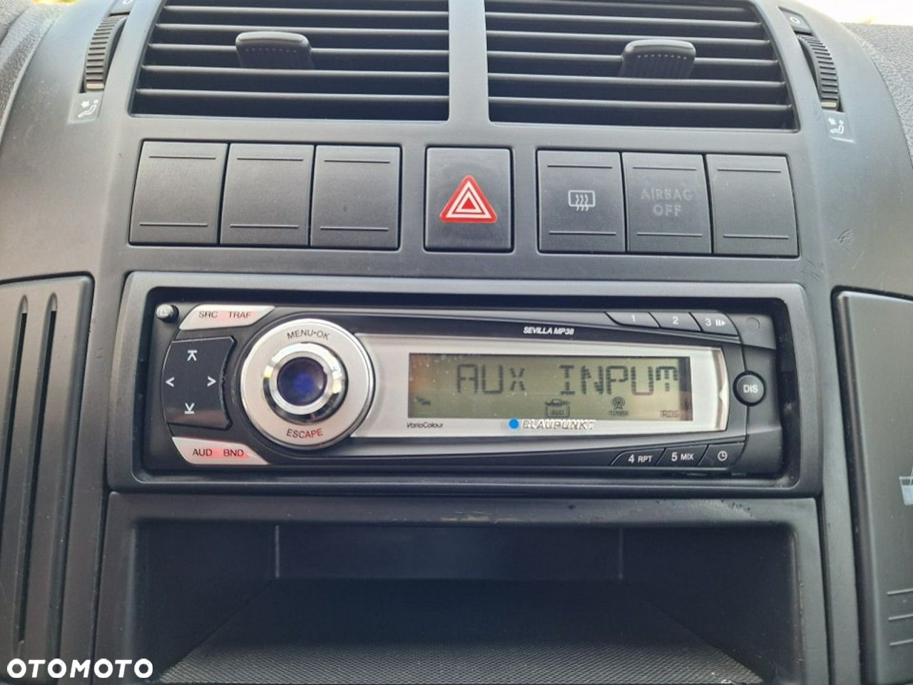 Volkswagen Polo 1.4 TDI Comfortline - 14
