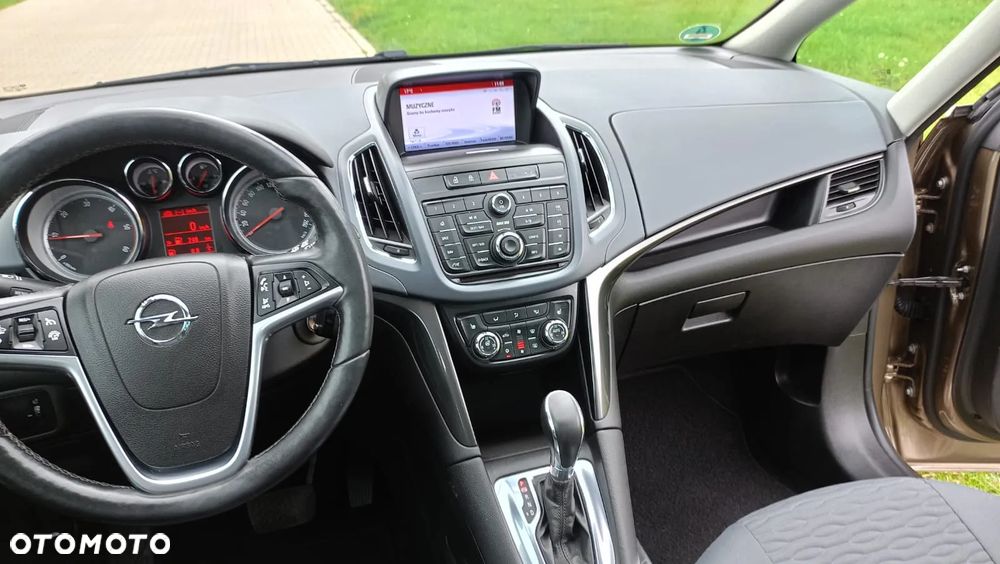 Opel Zafira - 15