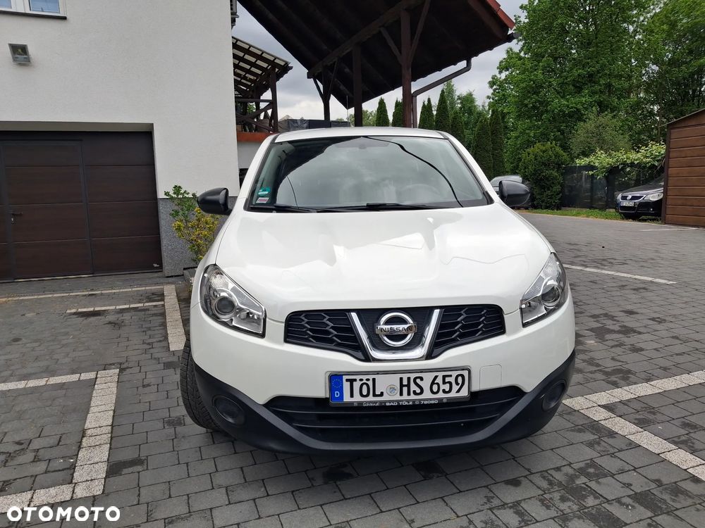 Nissan Qashqai - 2