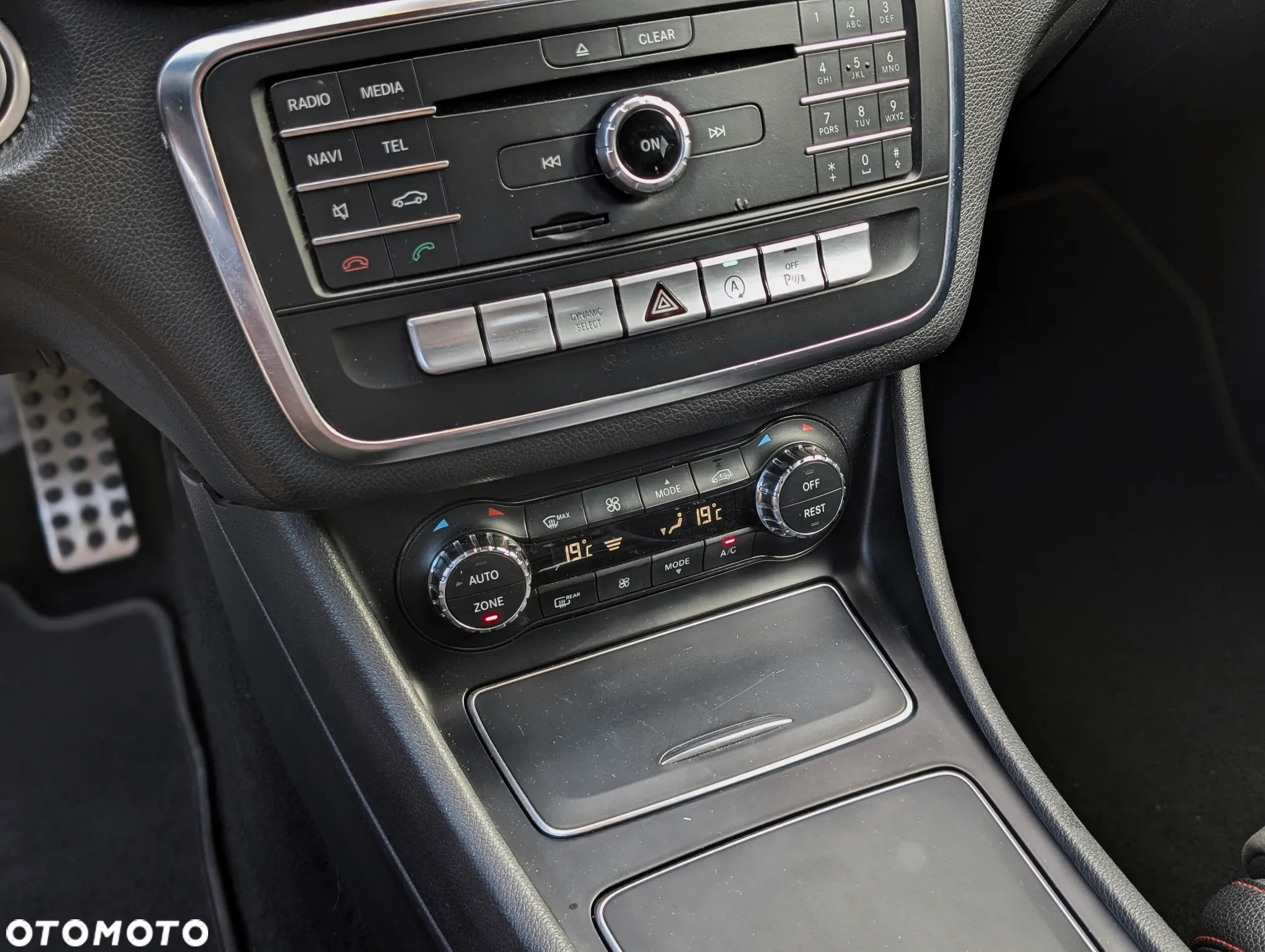 Mercedes-Benz CLA 200 (CDI) d 4Matic 7G-DCT AMG Line - 34