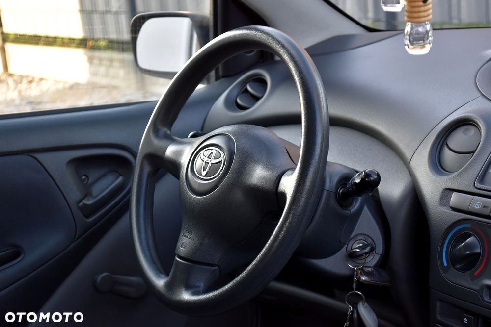 Toyota Yaris 1.0 Edition - 21
