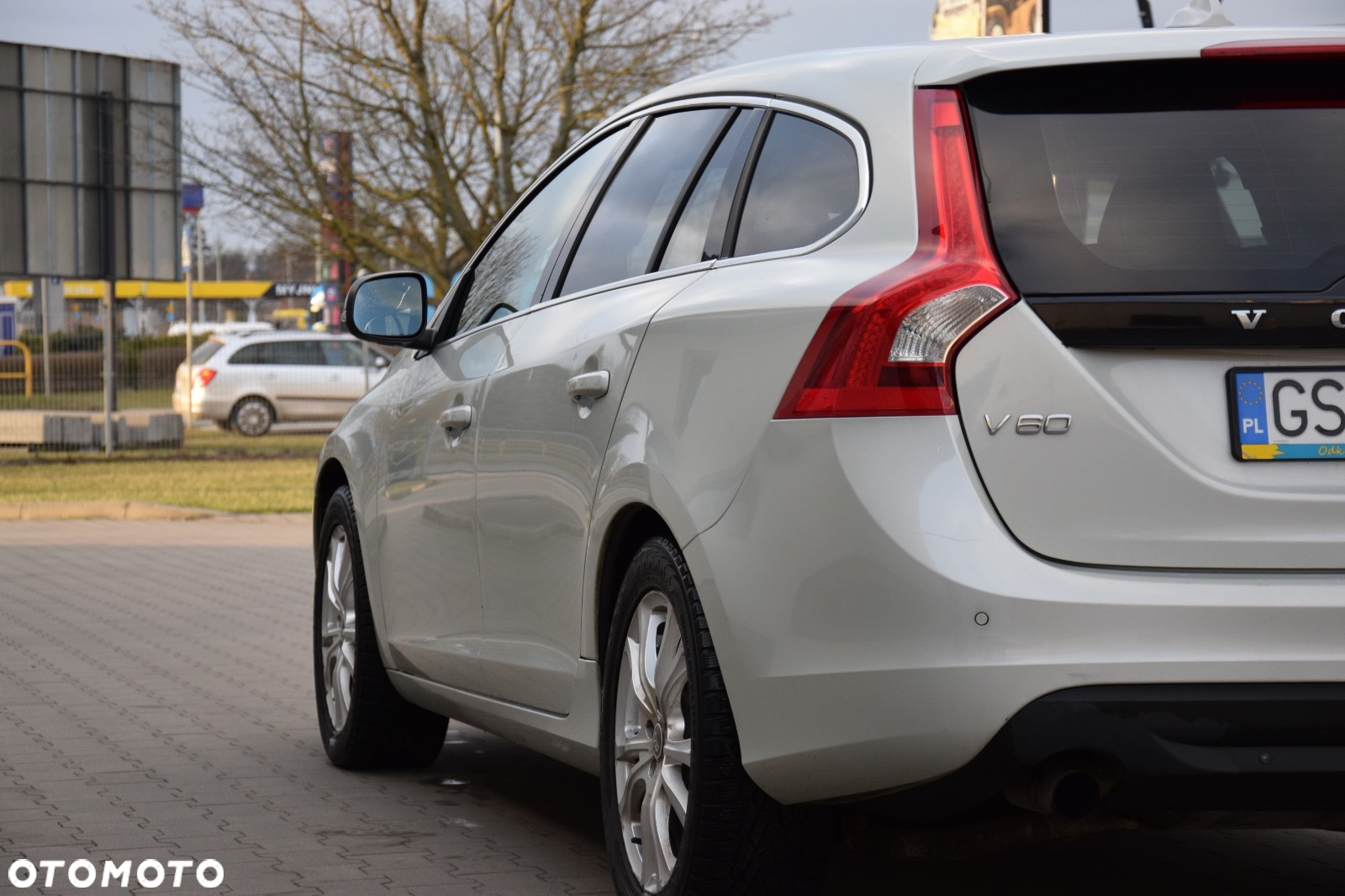 Volvo V60 D4 - 13