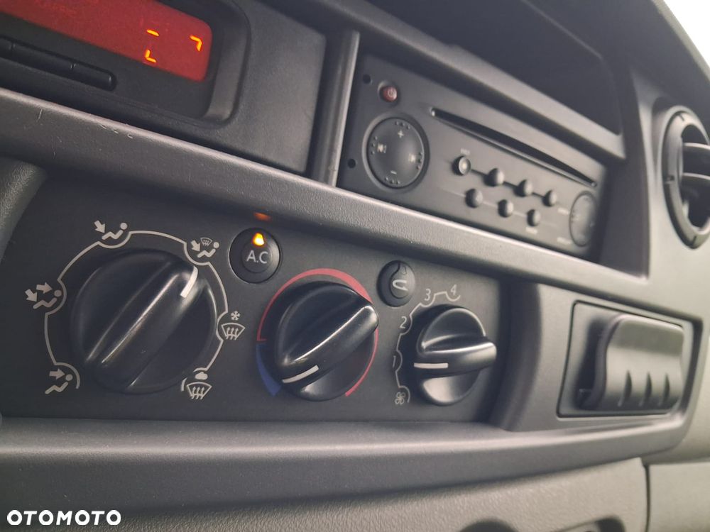 Renault MASTER - 22
