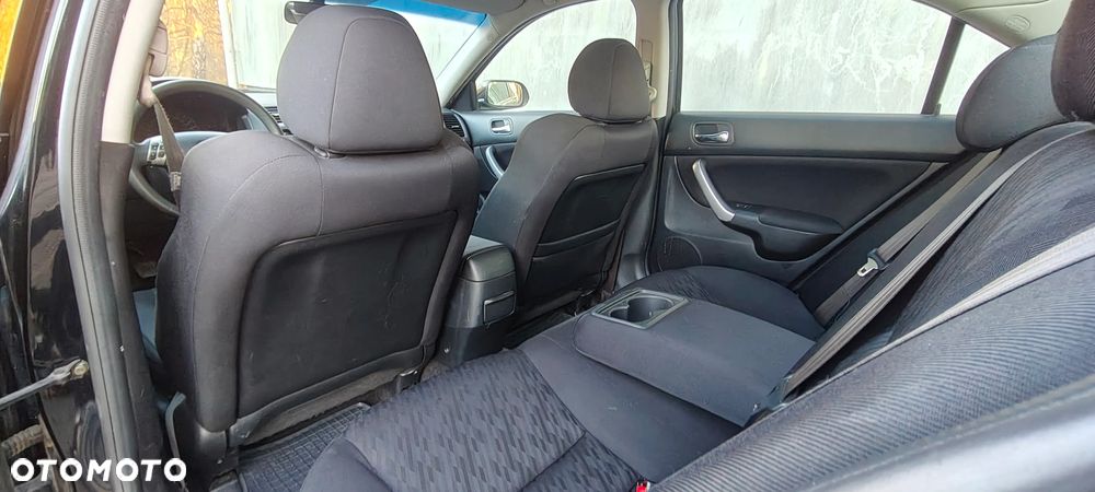 Honda Accord 2.0 i Sport - 9