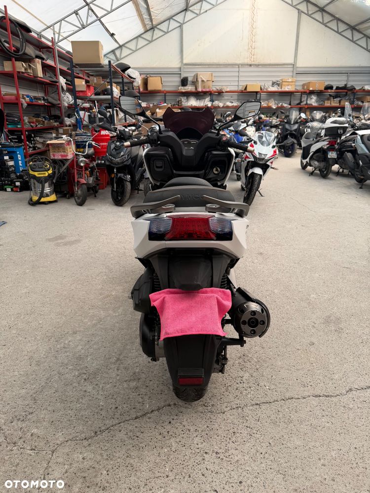 Kymco Dink - 7
