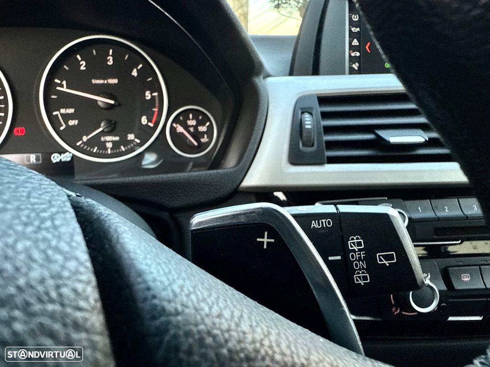 BMW 318 d Touring Advantage Auto - 25