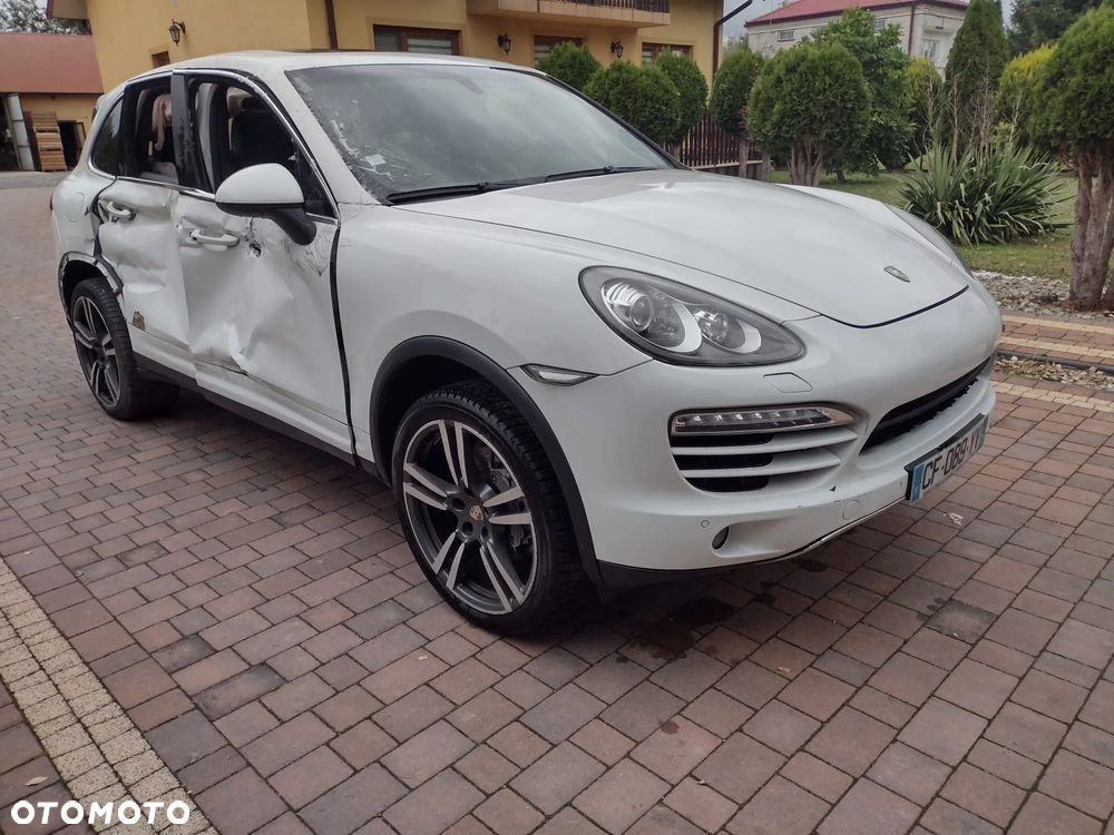 Porsche Cayenne - 3