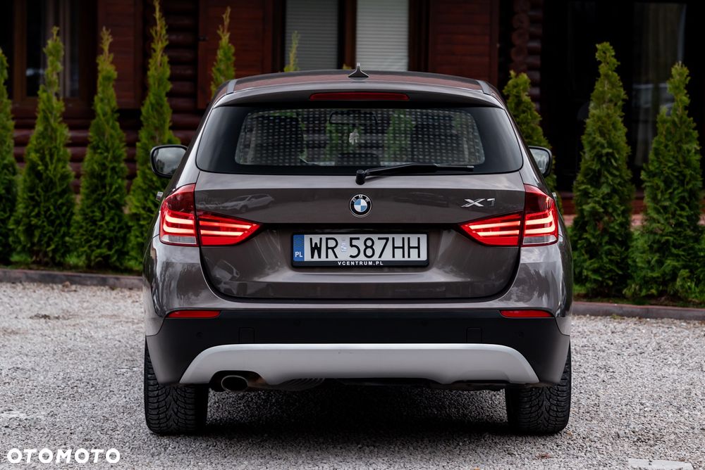 BMW X1 - 10