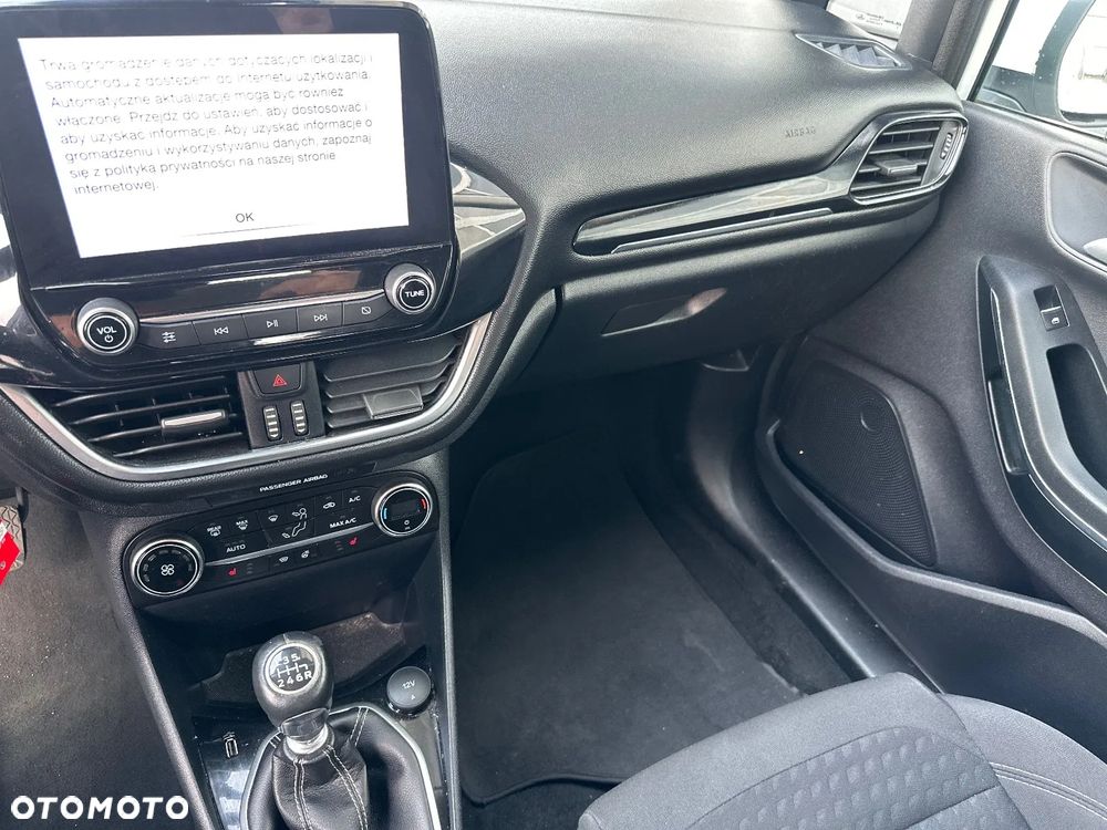 Ford Fiesta 1.5 TDCi S&S TITANIUM - 19