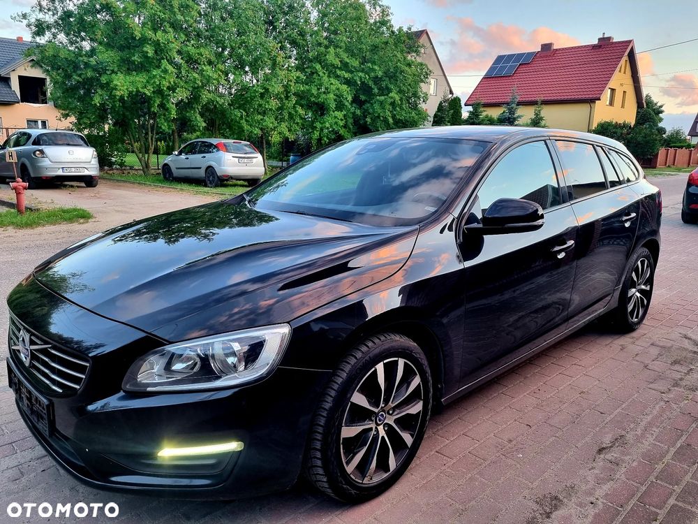 Volvo V60 D2 Drive-E Momentum - 5
