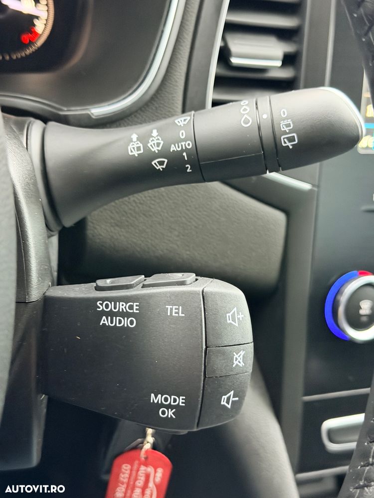 Renault Megane BLUE dCi Limited - 31