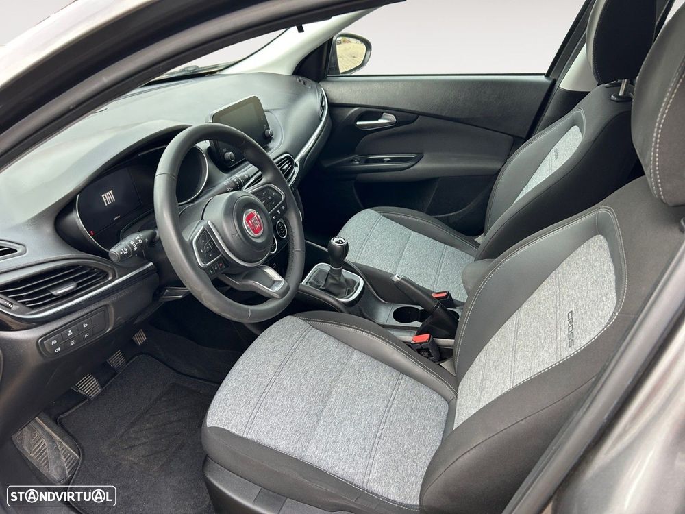 Fiat Tipo Cross 1.0 GSE T3 - 9