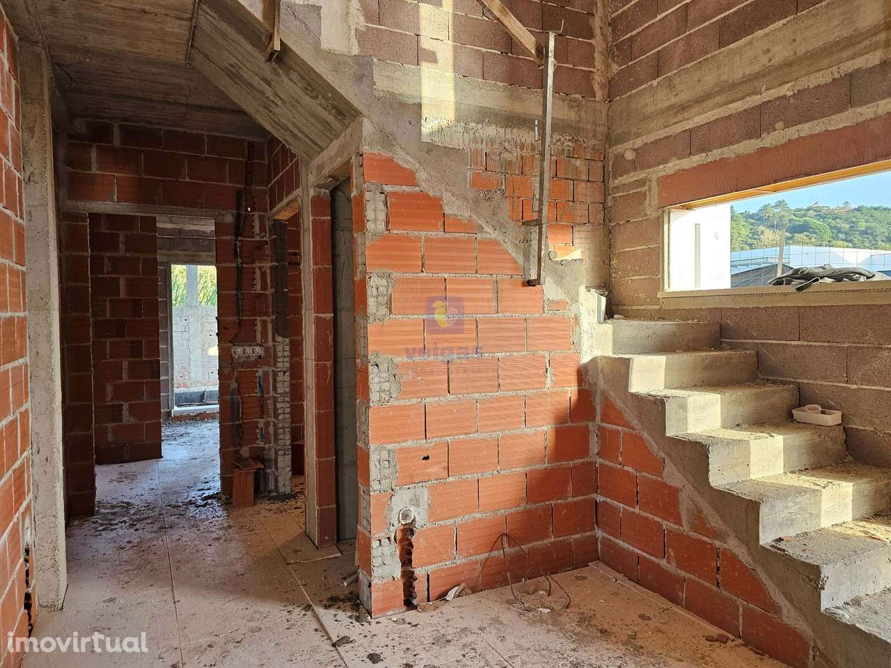 **Moradia T4 em construção com materiais de qualidade, áreas acima da - Grande imagem: 5/28
