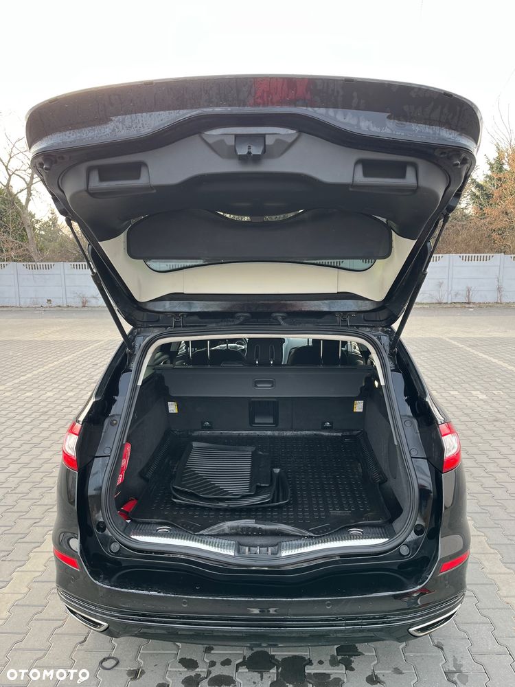 Ford Mondeo 2.0 TDCi Titanium PowerShift - 21