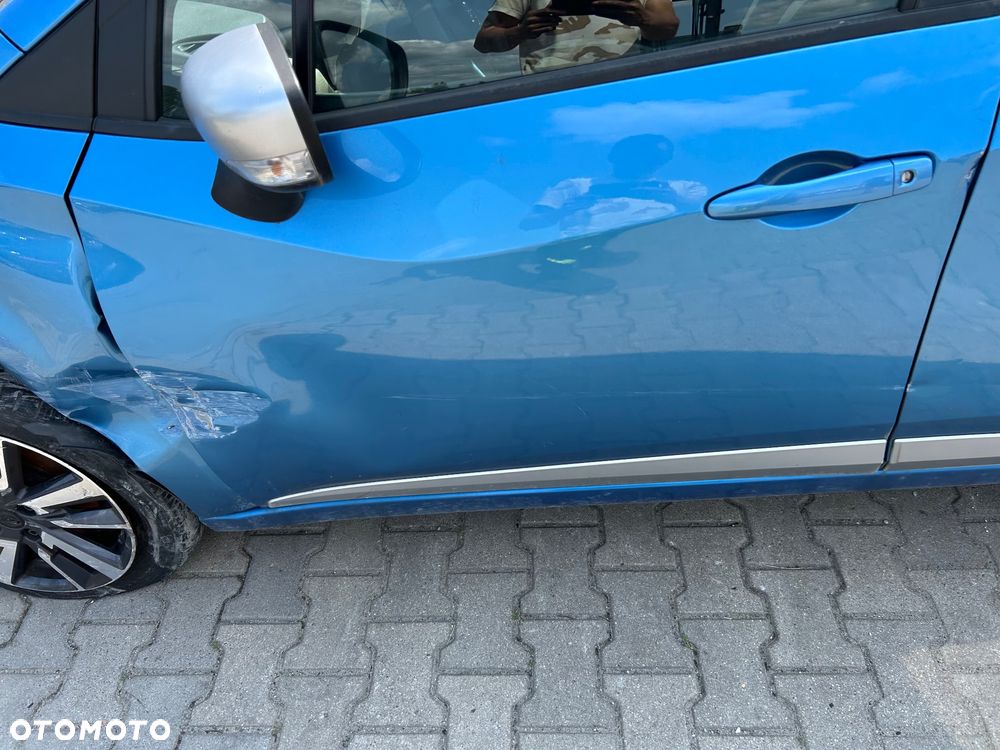 Nissan Micra - 26